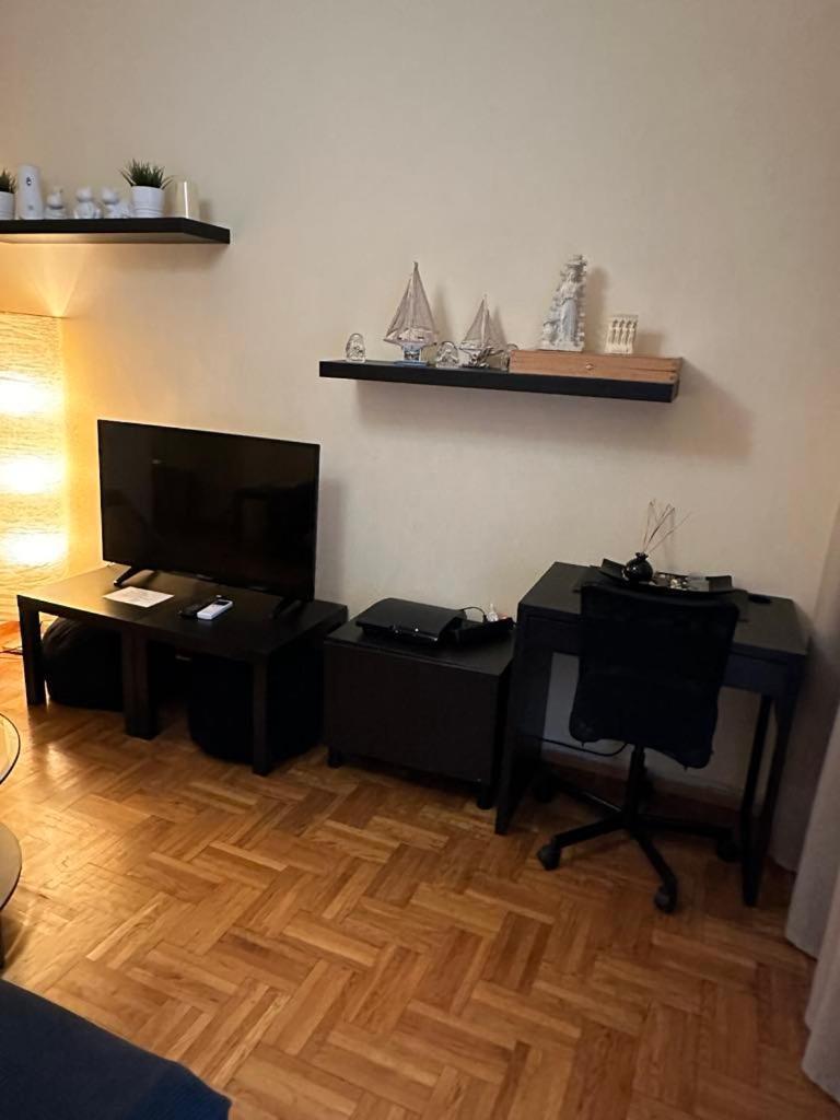 Renovated Cozy Apartment Near To Acropolis Афины Экстерьер фото