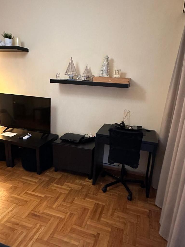 Renovated Cozy Apartment Near To Acropolis Афины Экстерьер фото